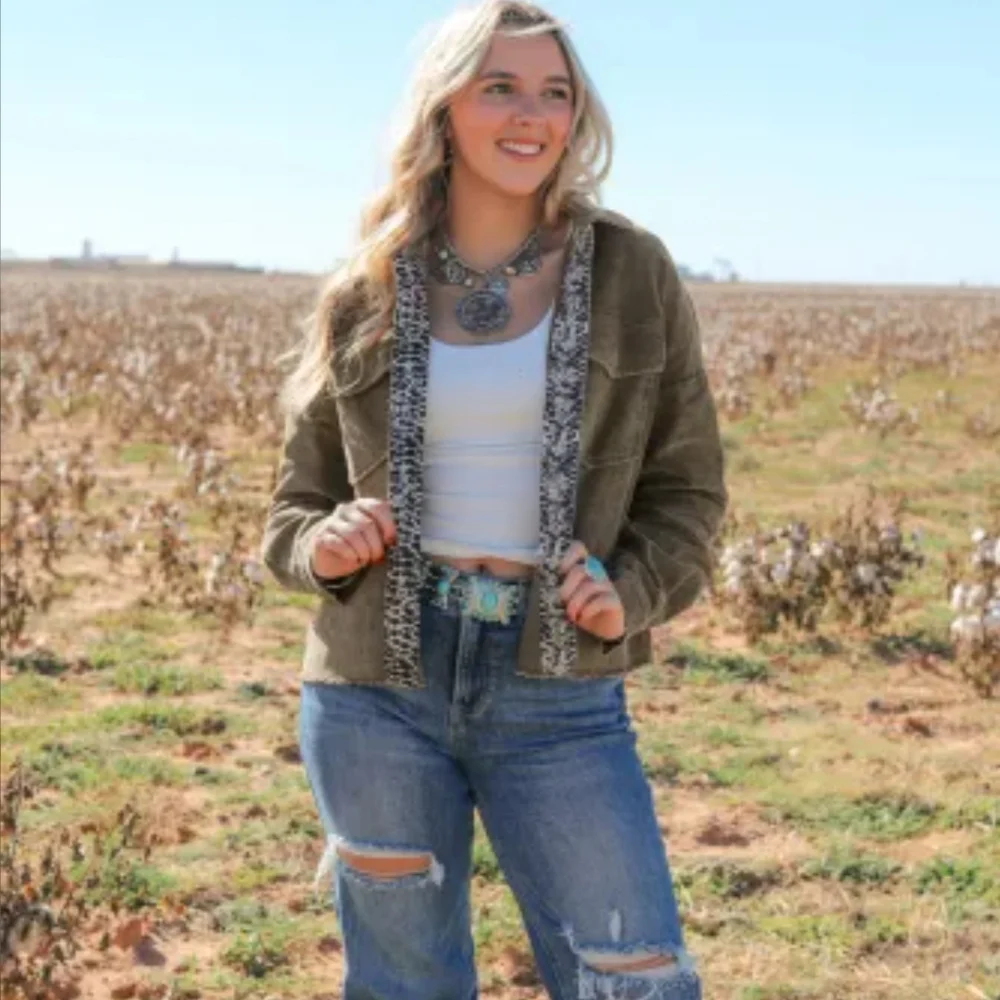 2 left😀New gray corduroy snakeskin trim jacket - Picture 4 of 17